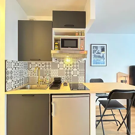 Apartment King Kong In New York Style